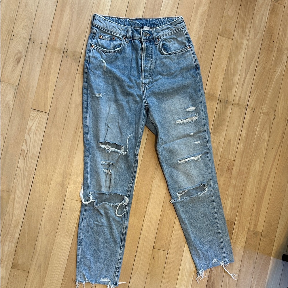 H&M Light Blue Distressed Boyfriend Jeans